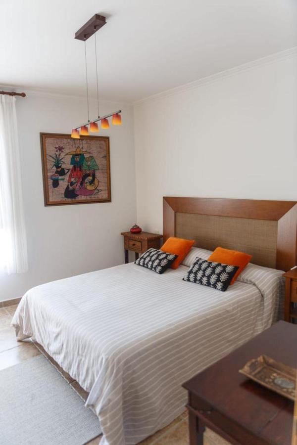 Casa Rural La Pinta- Sendaviva Y Bardenas Villafranca エクステリア 写真