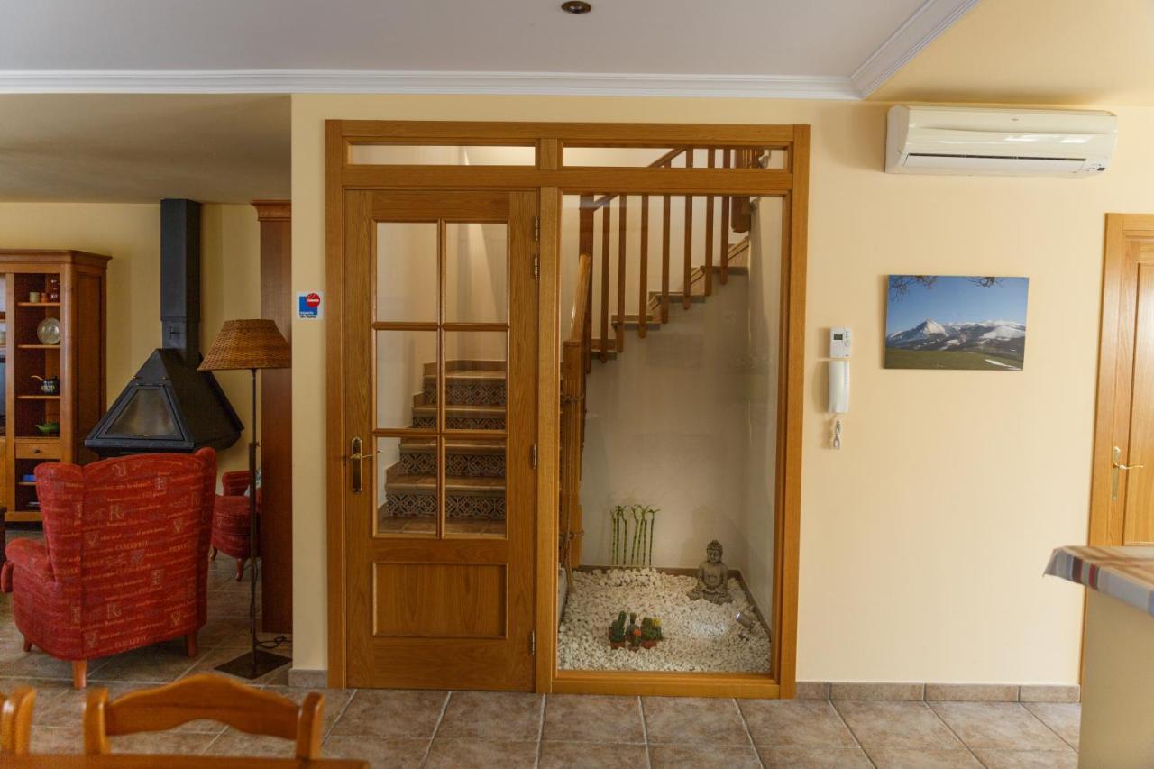Casa Rural La Pinta- Sendaviva Y Bardenas Villafranca エクステリア 写真